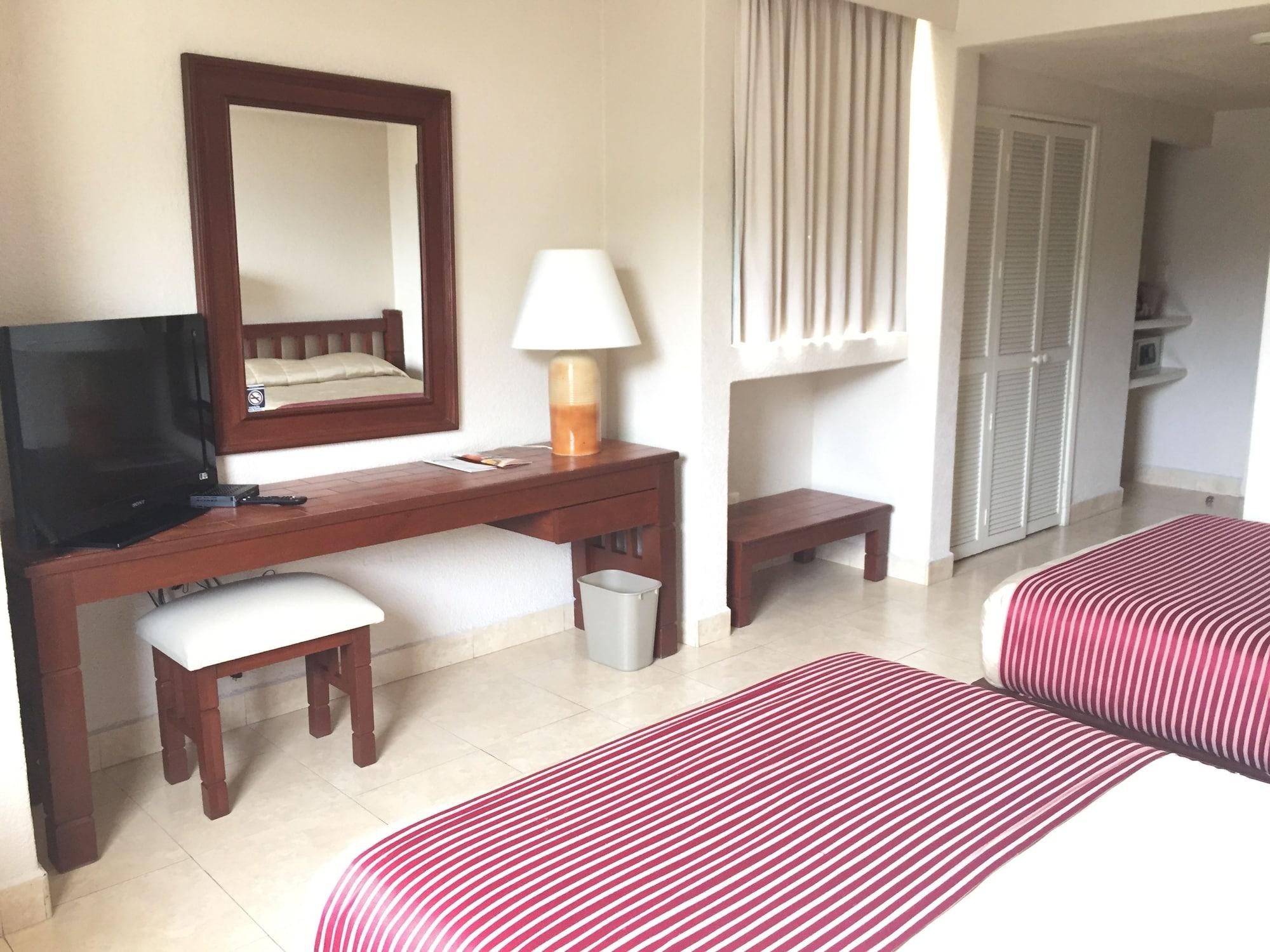 Hotel Fortin Plaza Oaxaca Kültér fotó