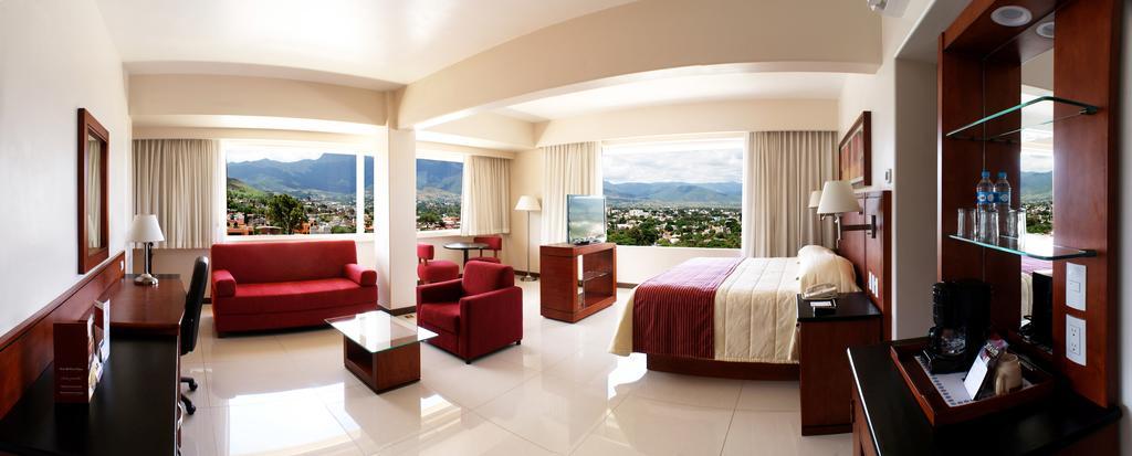 Hotel Fortin Plaza Oaxaca Kültér fotó